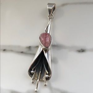 Pendant Sterling Silver Lily & Rhodochrosite